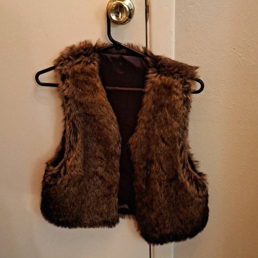 Brown fur vest with silk lining